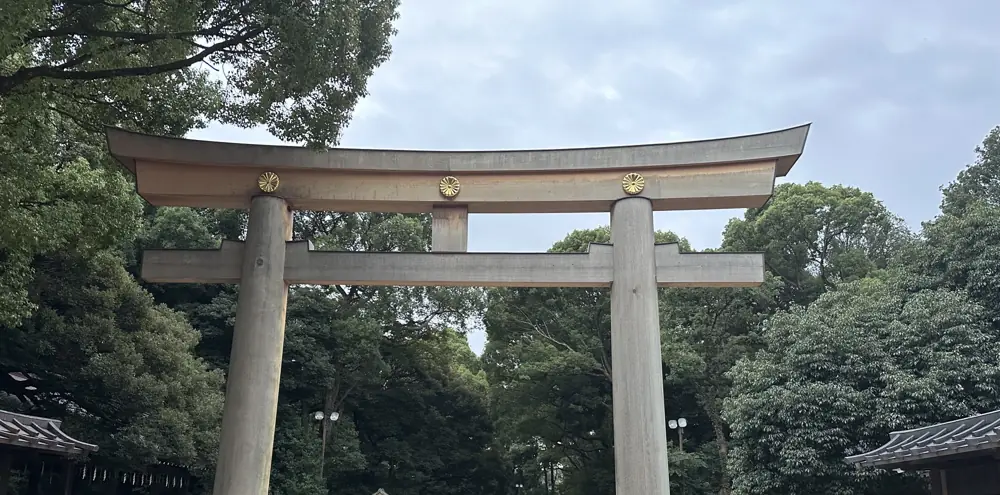 The torii gate at a Japanese shrine